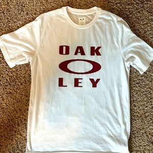 Oakley tee shirt
